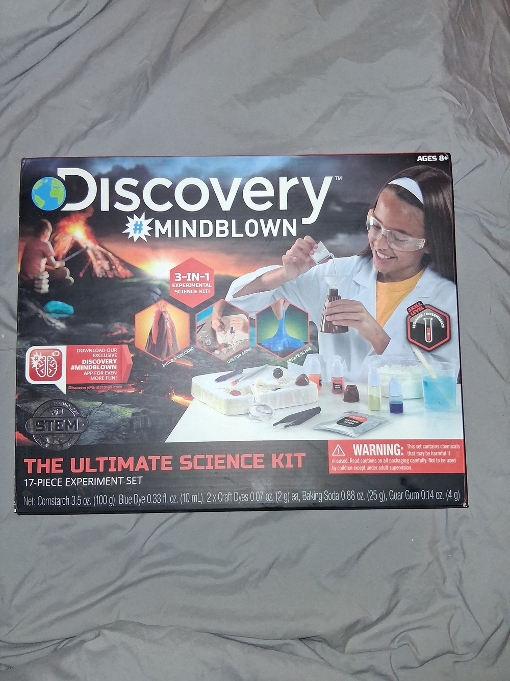 Discovery #MINDBLOWN 3-in-1 Ultimate Science Kit (17-Piece Experiment Set)